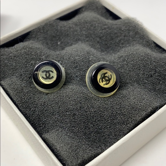 Chanel earrings Family - Picture 5 of 10